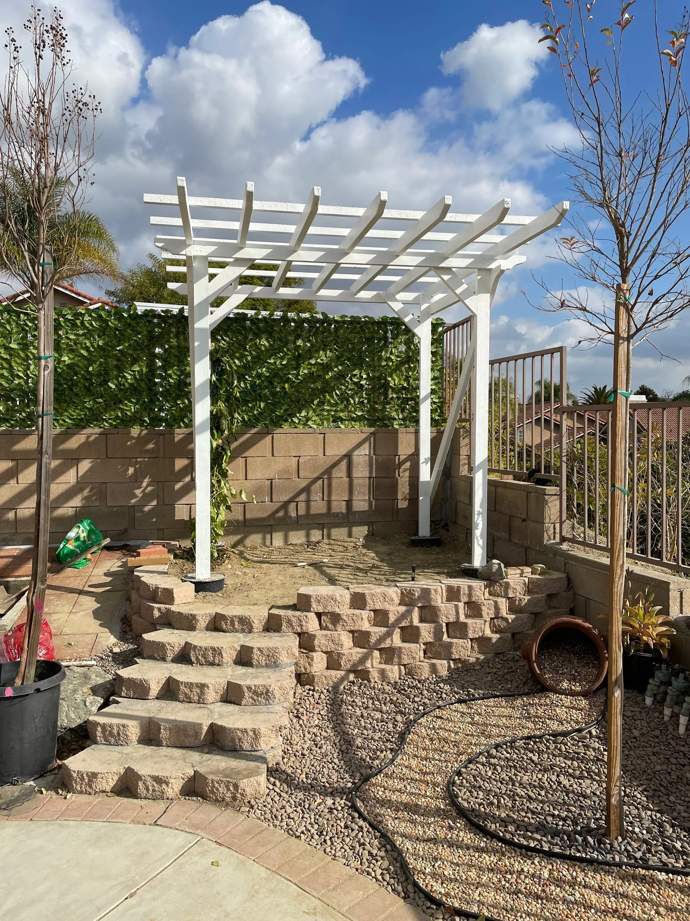 后院砾石花架景观改造